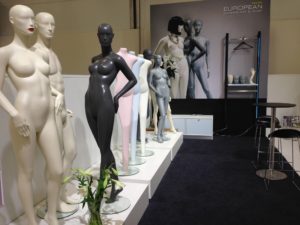 Udstiller på CIFF Mannequiner og butiksinventar på CIFF