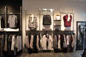 Butiksindretning - Horsens med væginventar og butiksinventar fra Europen Mannequins & Shop