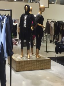 Guld mannequin inspirationsbillede